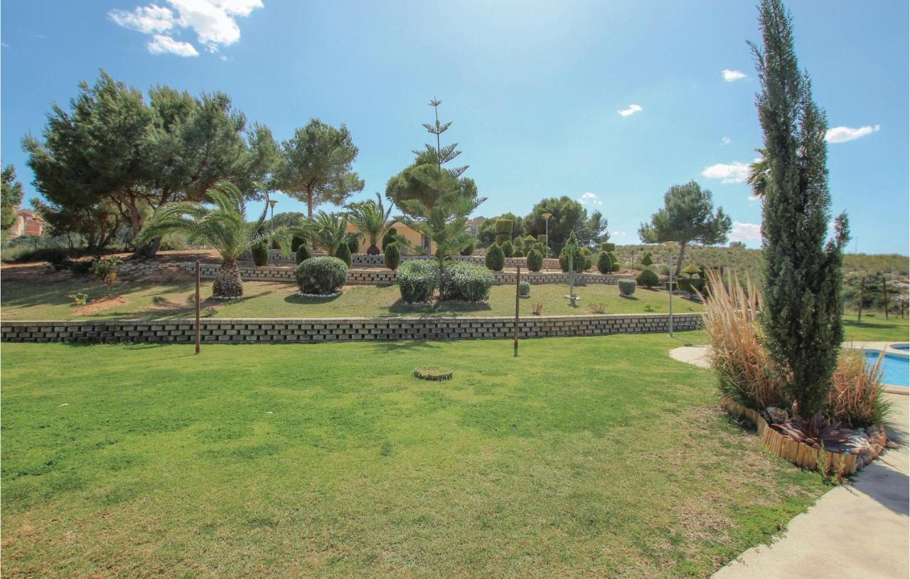 Nice Apartment In Santa Pola With Kitchenette Luaran gambar