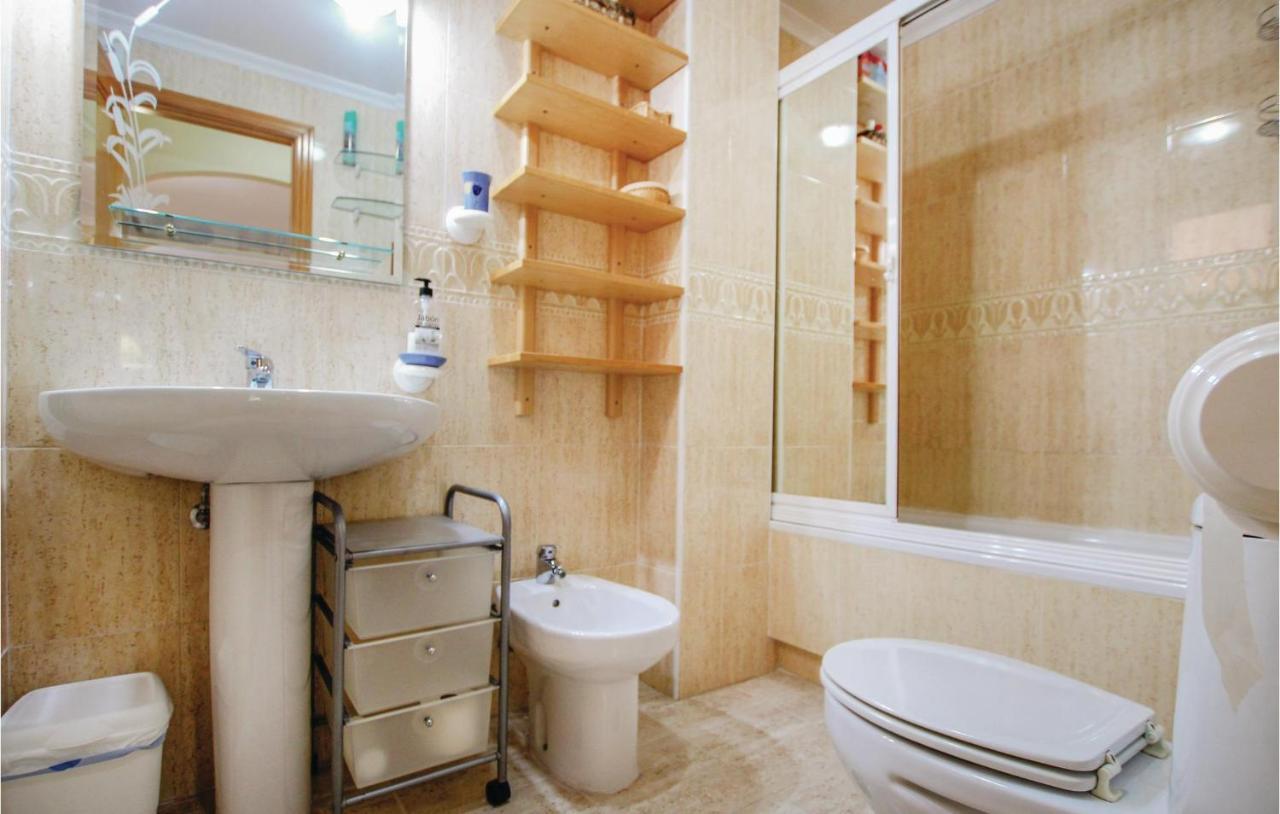 Nice Apartment In Santa Pola With Kitchenette Luaran gambar