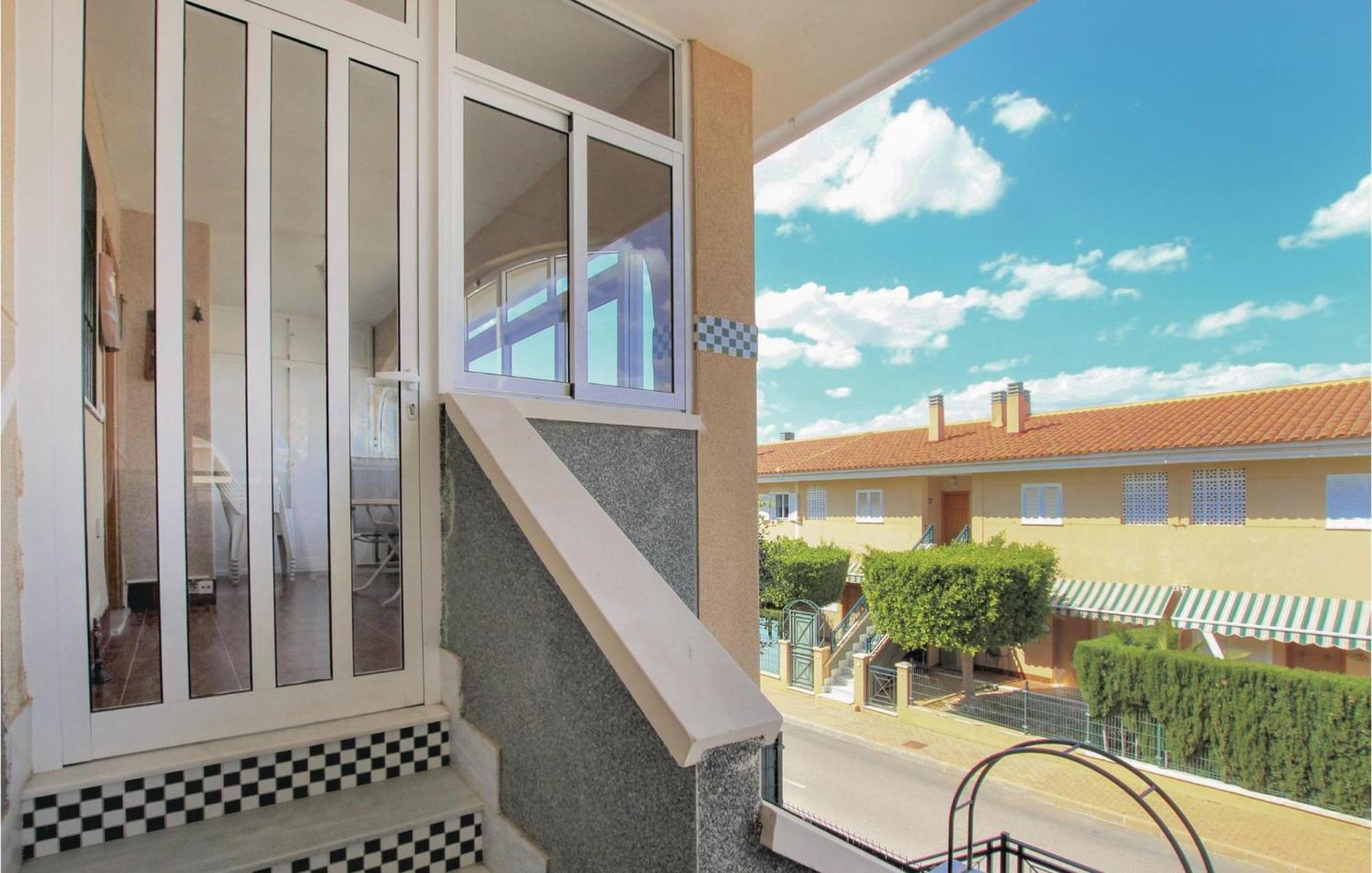 Nice Apartment In Santa Pola With Kitchenette Luaran gambar